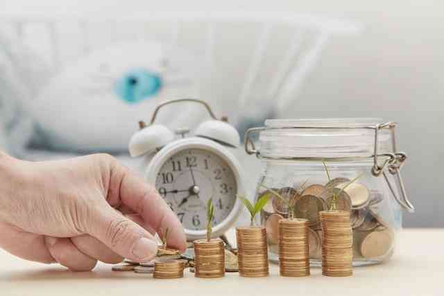 邮政银行一年期存款方案（1万元存在邮储银行，一年有多少利息？怎么存利息更高）(图4)