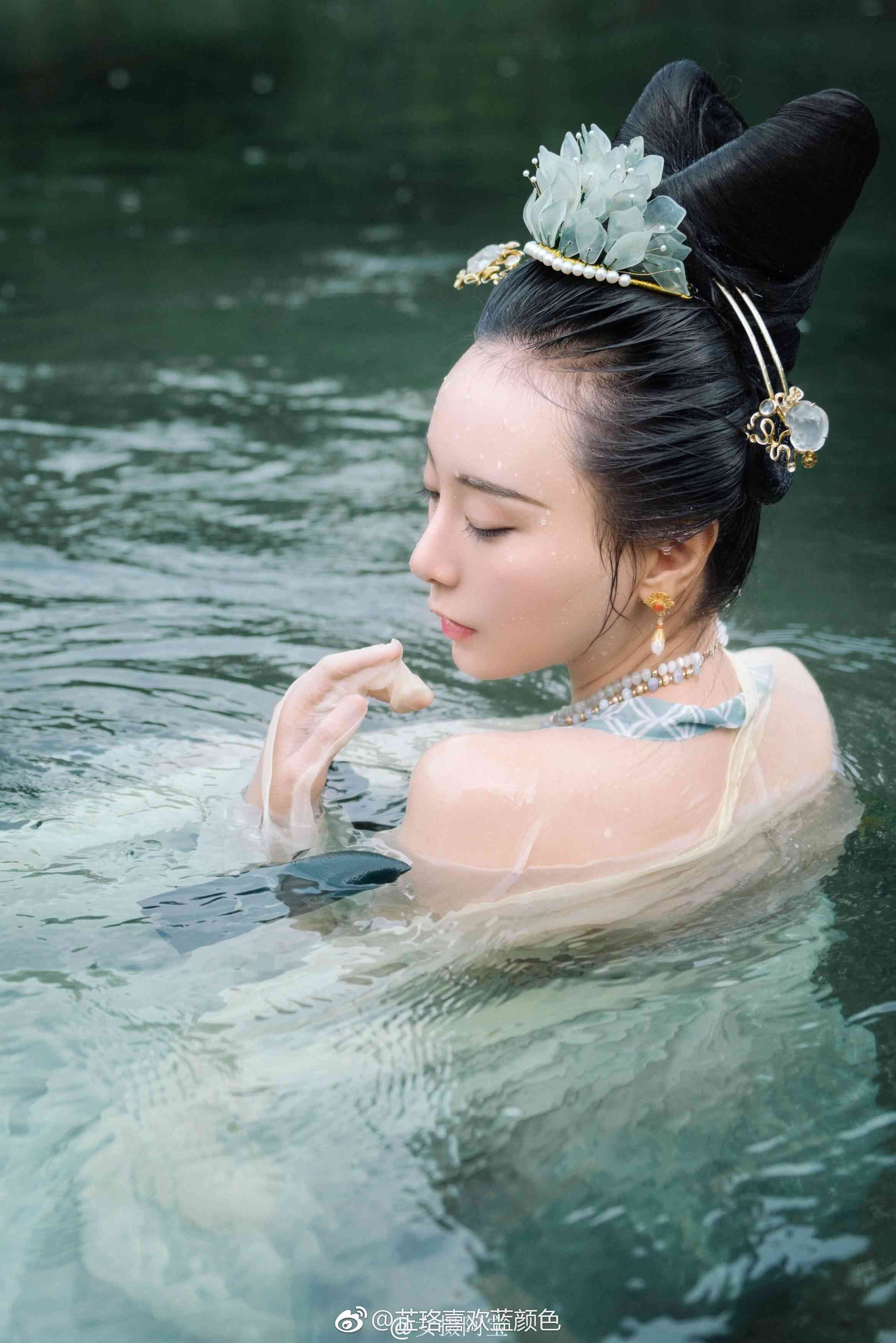 急需用钱哪里能借钱（29个应用26个能借钱！多个生活类APP植入借贷入口）(图11)