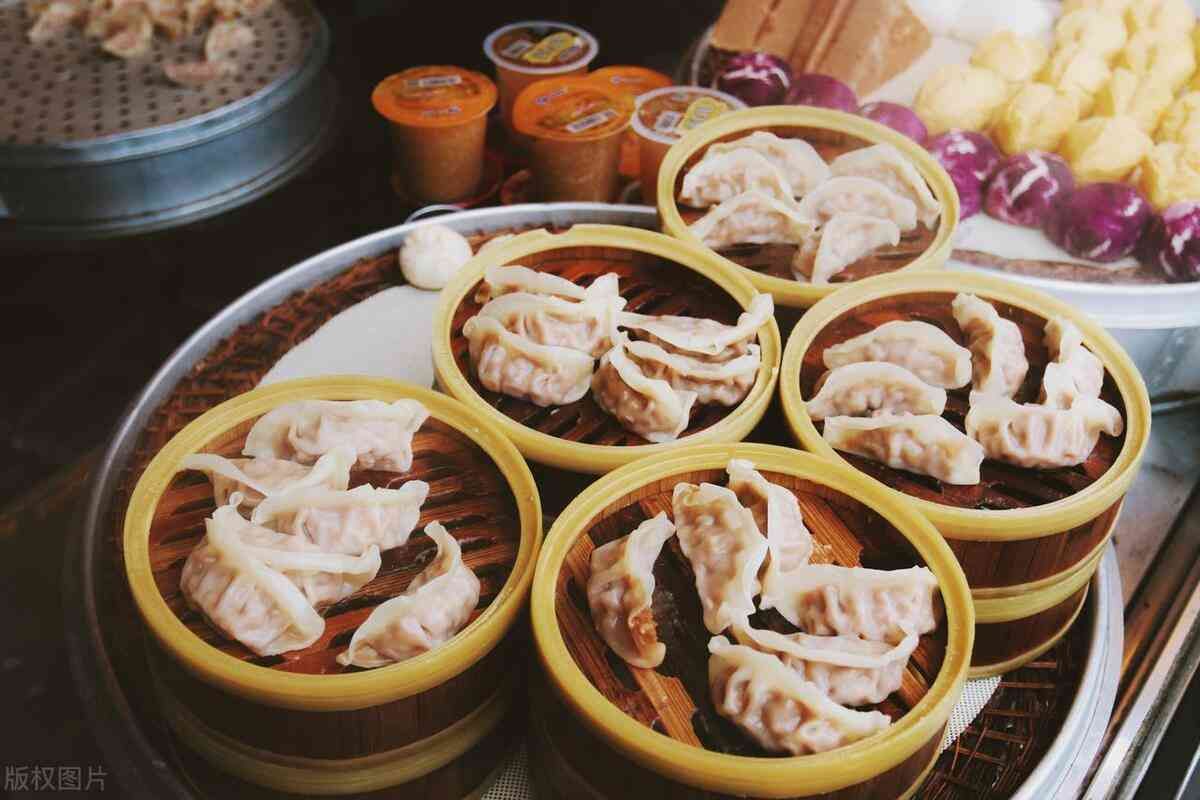 早餐店做什么最赚钱（江西老板开早餐店利用“免费吃早餐”，一年盈利73万，套路简单）(图2)