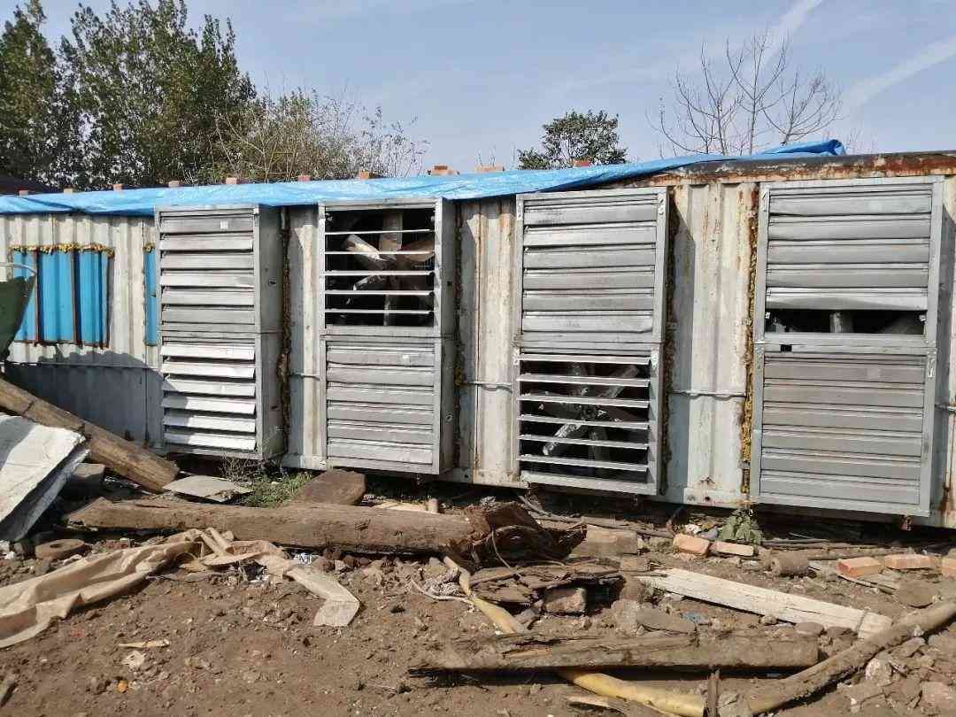 比特币挖矿机一天电费（为挖“比特币”疯狂盗电, 208台“挖矿机”一天耗电6000度!）(图1)