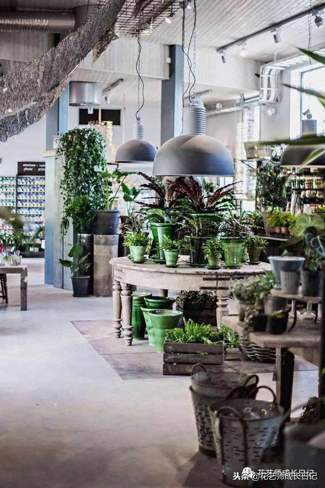 鲜花店开在什么位置比较好（开花店那些事儿｜花店选址的七大“圣地”，你都知道哪些）(图5)