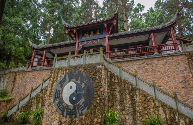 道教四大名山(道教四大名山,去过一个都不负此生,你去过几个)(图2) 道教四大名山(道教四大名山,去过一个都不负此生,你去过几个)(图2)
