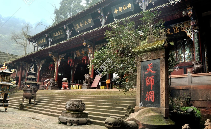道教四大名山(道教四大名山,去过一个都不负此生,你去过几个)(图6) 道教四大名山(道教四大名山,去过一个都不负此生,你去过几个)(图6)