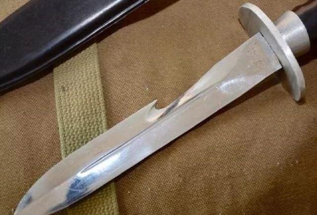 全球公认最漂亮的刀（号称最美国军刀，外观漂亮，专为特种部队打造）(图3)